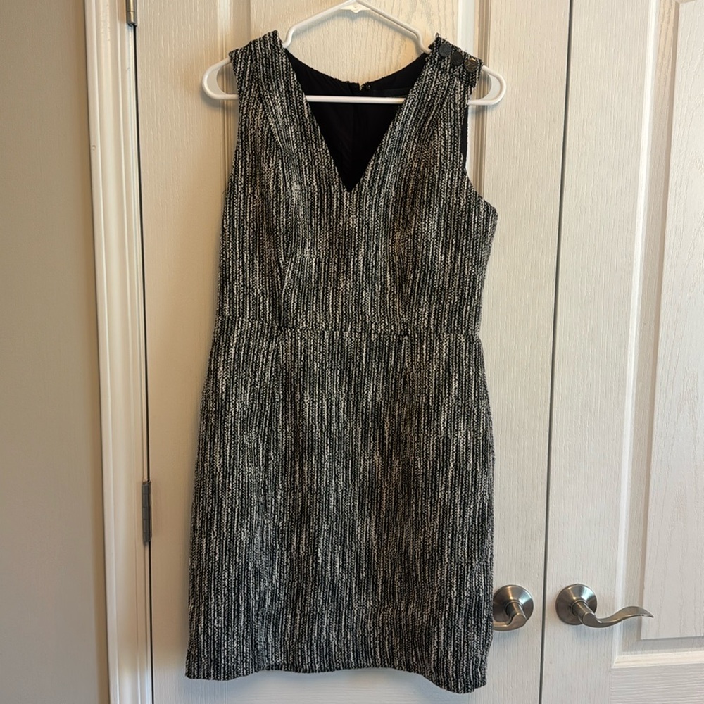 White House Black Market Dress - never worn, perfect condition - size 8